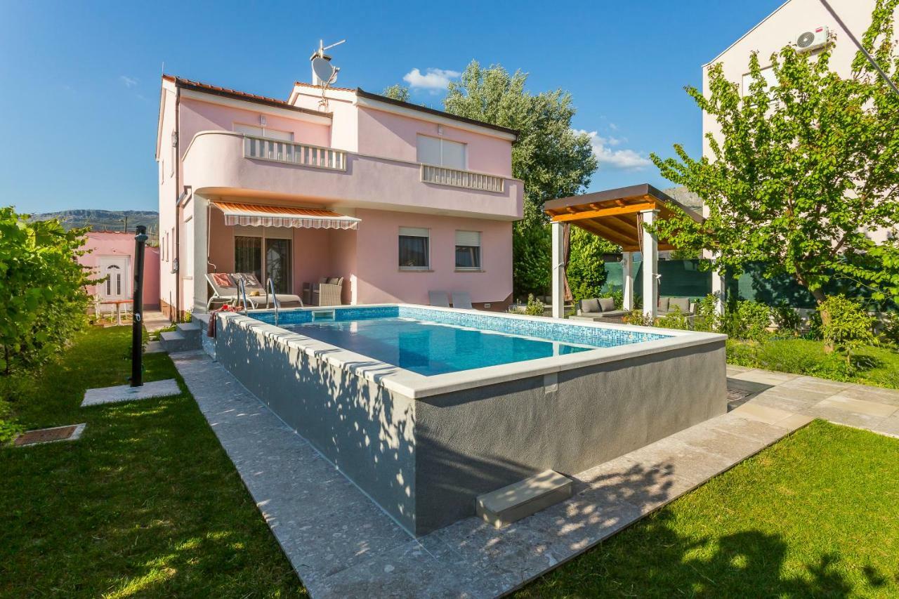 Villa Sweet Home Marija With Heated Pool Сплит Экстерьер фото