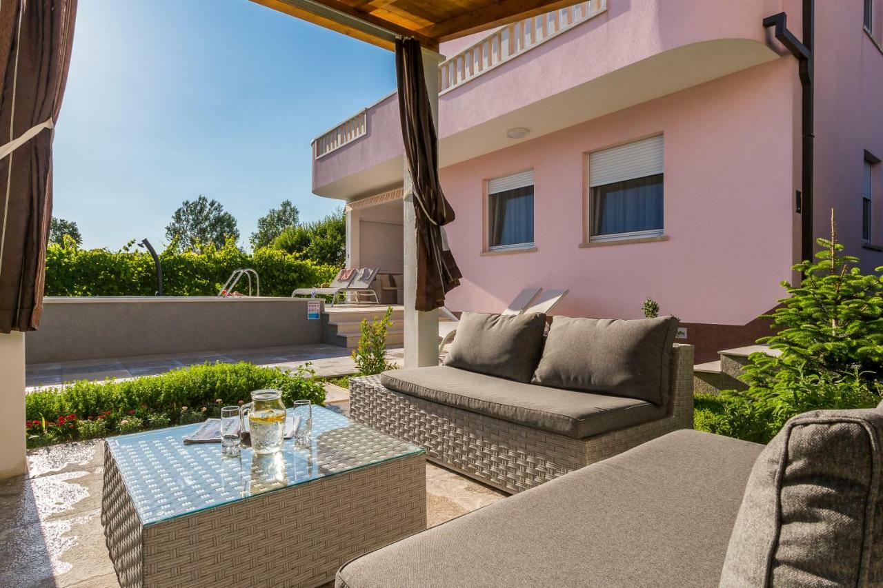 Villa Sweet Home Marija With Heated Pool Сплит Экстерьер фото