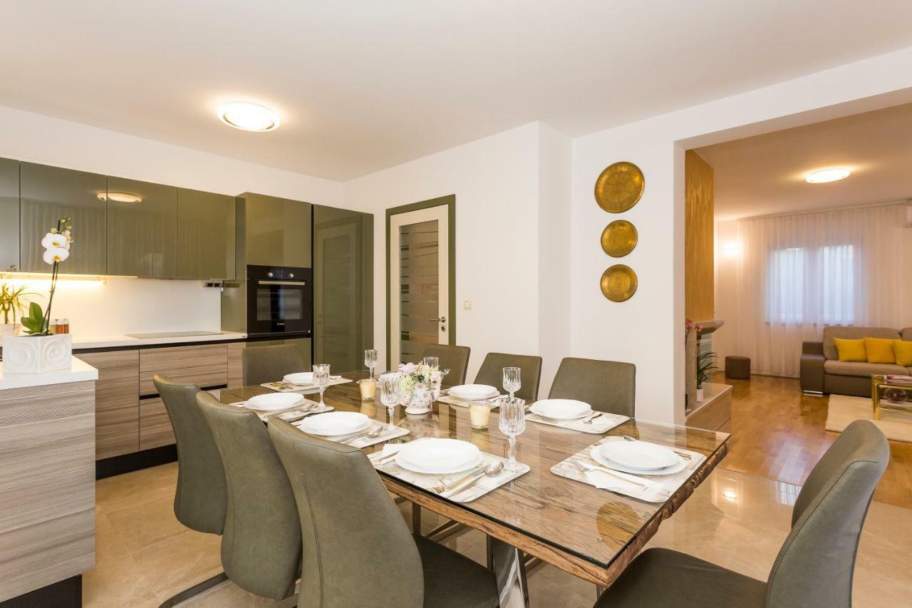 Villa Sweet Home Marija With Heated Pool Сплит Экстерьер фото