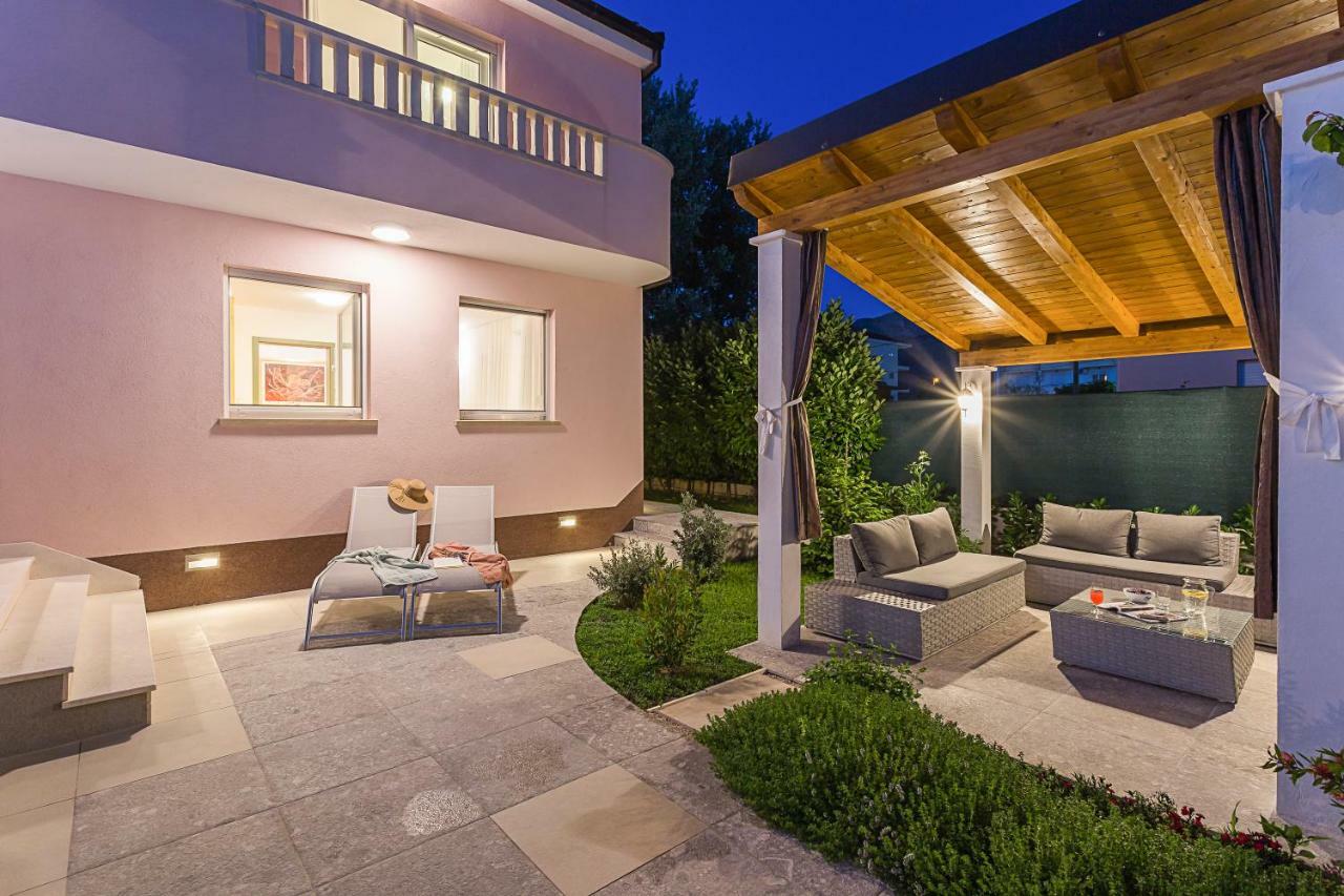 Villa Sweet Home Marija With Heated Pool Сплит Экстерьер фото