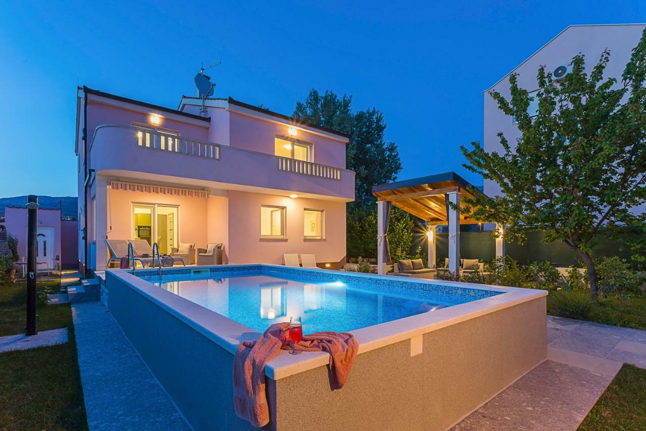 Villa Sweet Home Marija With Heated Pool Сплит Экстерьер фото